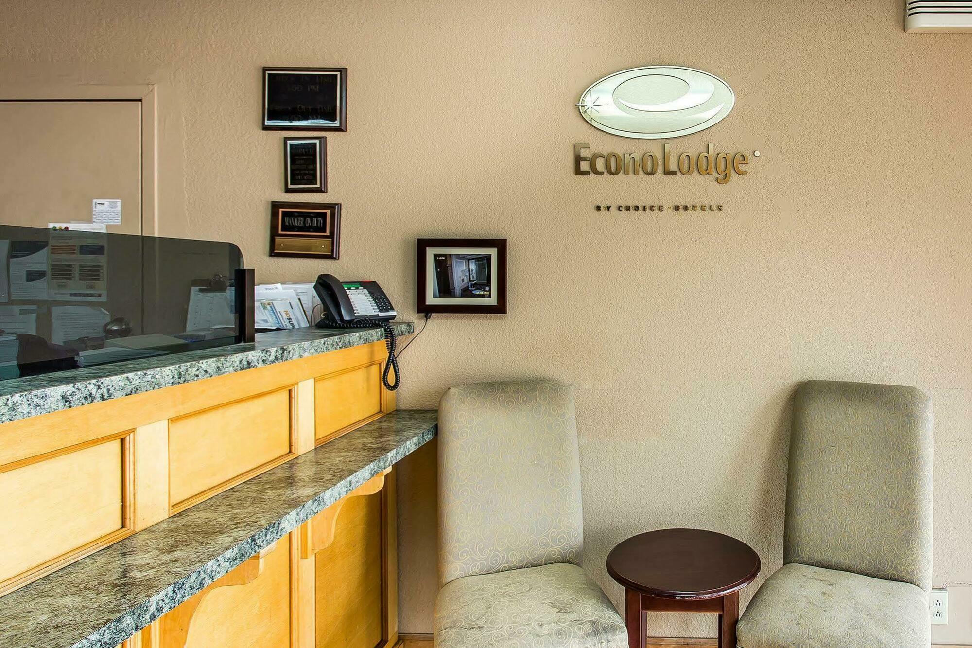 Econo Lodge Elizabeth City Εξωτερικό φωτογραφία